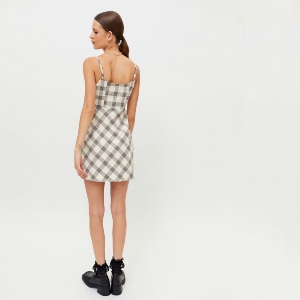 Urban Outfitters Keya Plaid Hook and eye Closure Size Small NWT - Picture 3 of 8